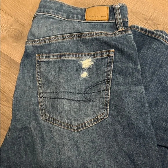 American Eagle Outfitters Super High-Rise Baggy Wide Leg Ripped Blue Jeans - Picture 2 of 7